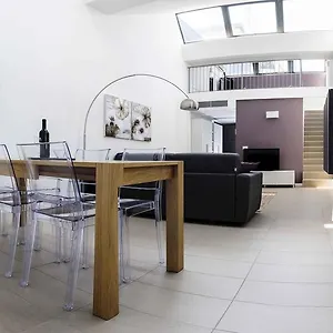 Appartement Comoloft Como