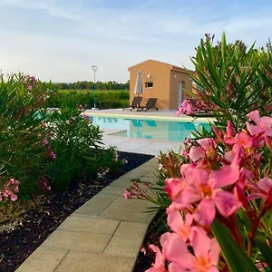 Maris & Bedrooms Apartament Alghero