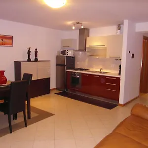 ali.hotelslidodijesolo.com/