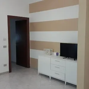 Marilyn House Apartament Desenzano del Garda